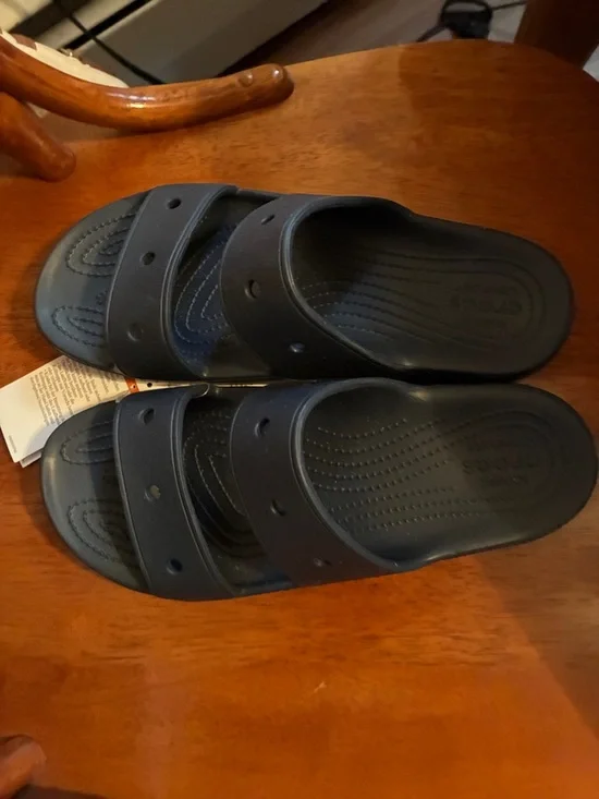 Crocs - Picture 2 of 3